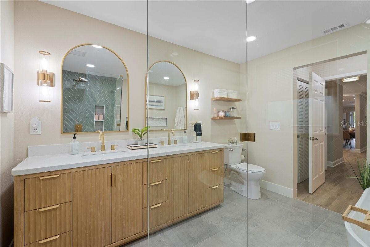 RIDGEWOOD GROVES - Residential