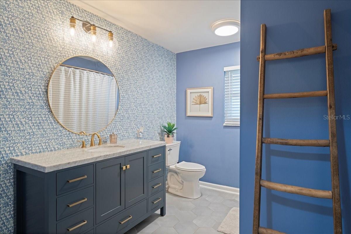 RIDGEWOOD GROVES - Residential