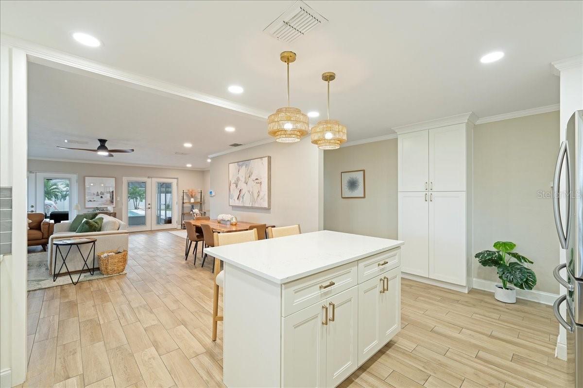 RIDGEWOOD GROVES - Residential