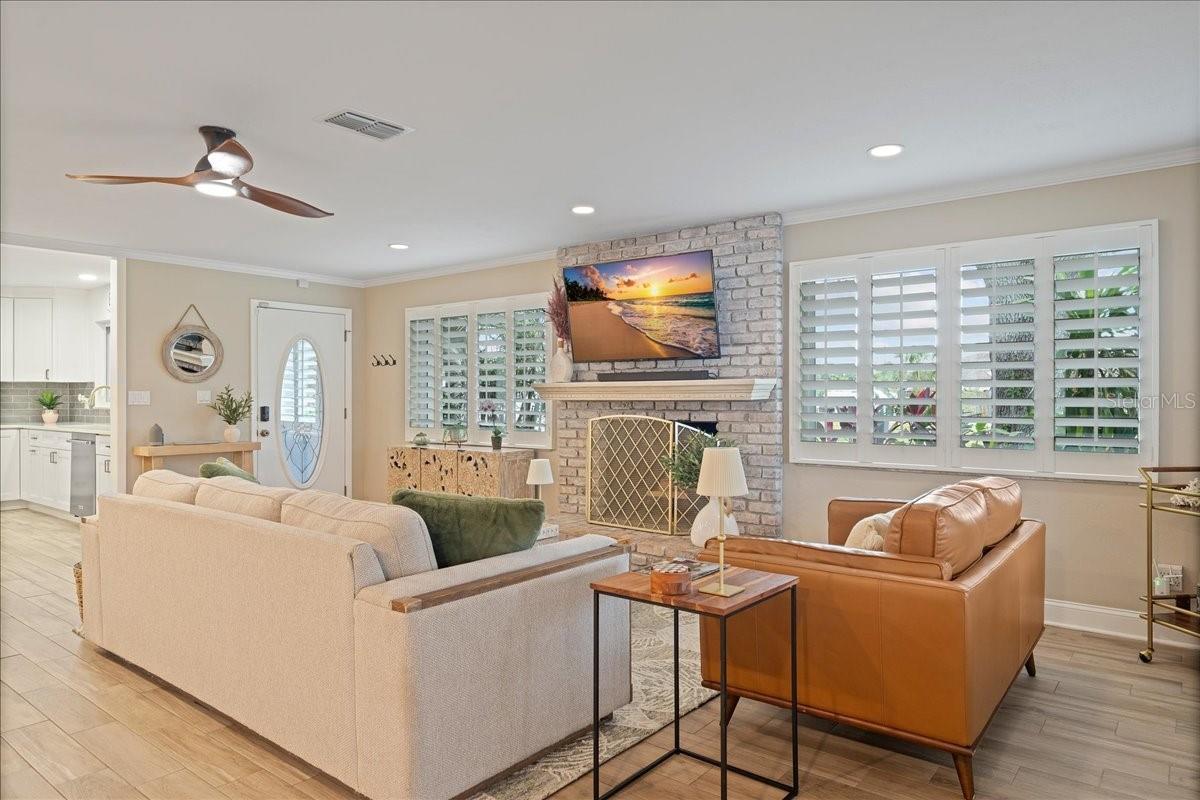 RIDGEWOOD GROVES - Residential