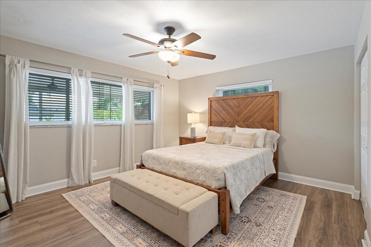 RIDGEWOOD GROVES - Residential