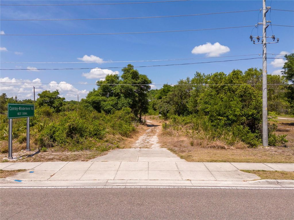 Photo of 4512 S Hiawassee Road, Orlando, FL 32835 (MLS # O6403348)