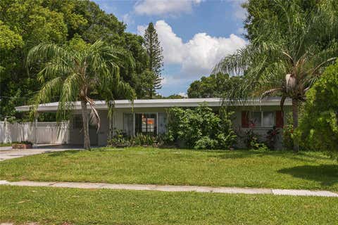 Photo of 6518 Walton Way, Tampa, FL 33610 (MLS # TB8531732)