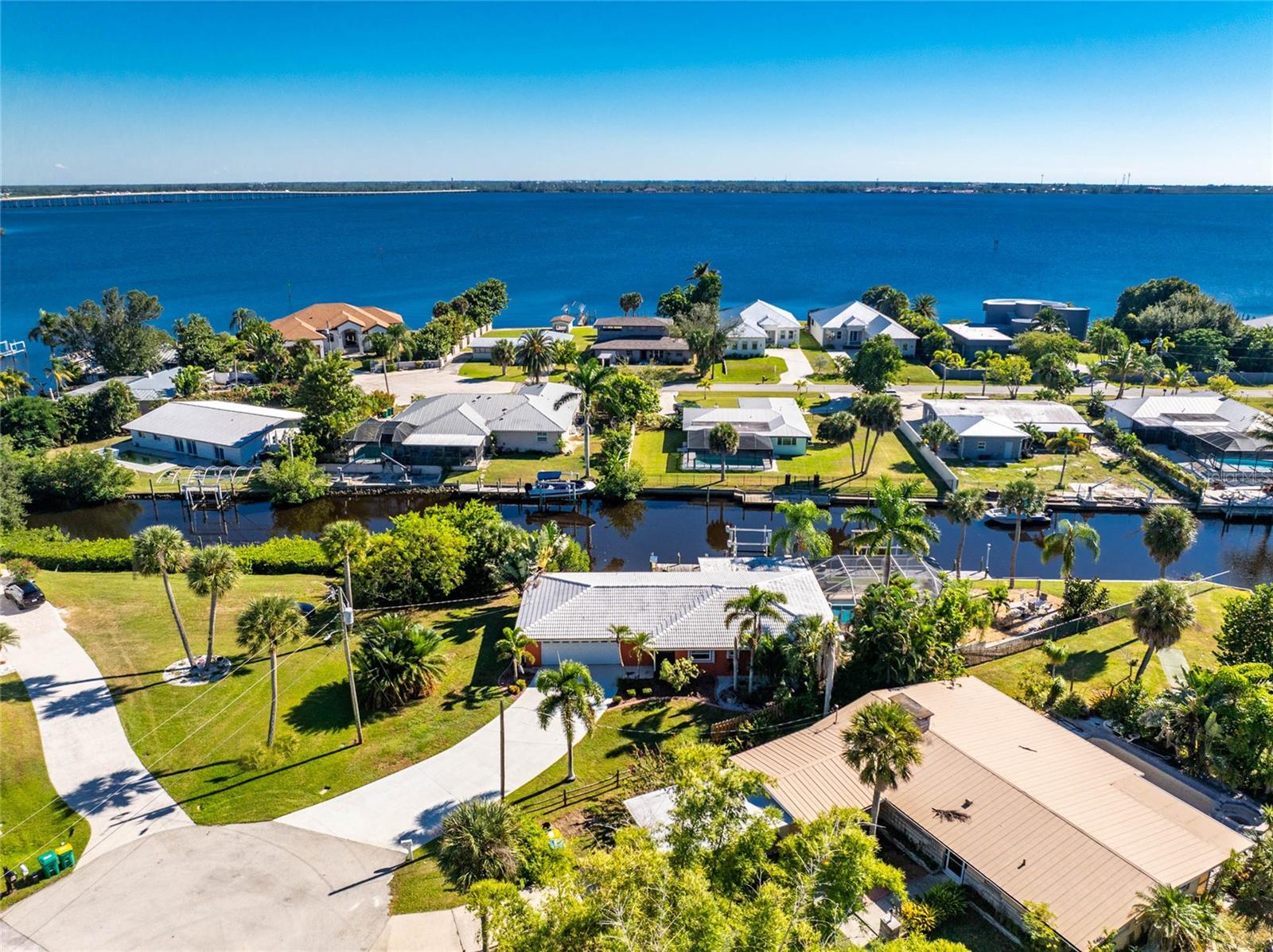 SUNCOAST HARBORS - Residential