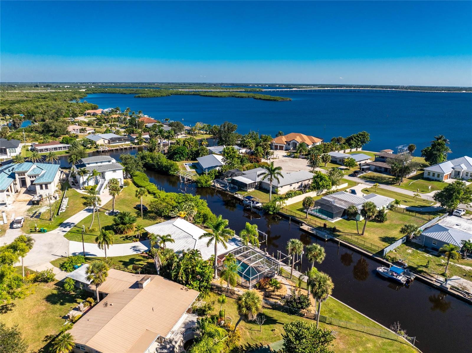 SUNCOAST HARBORS - Residential