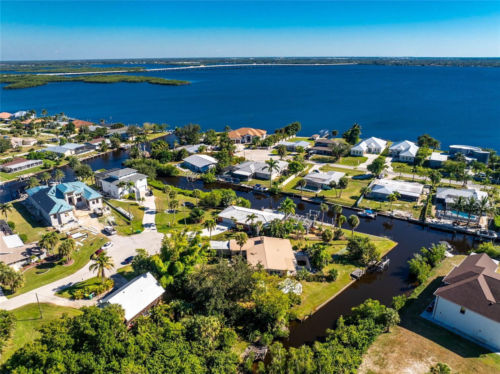 SUNCOAST HARBORS - Residential