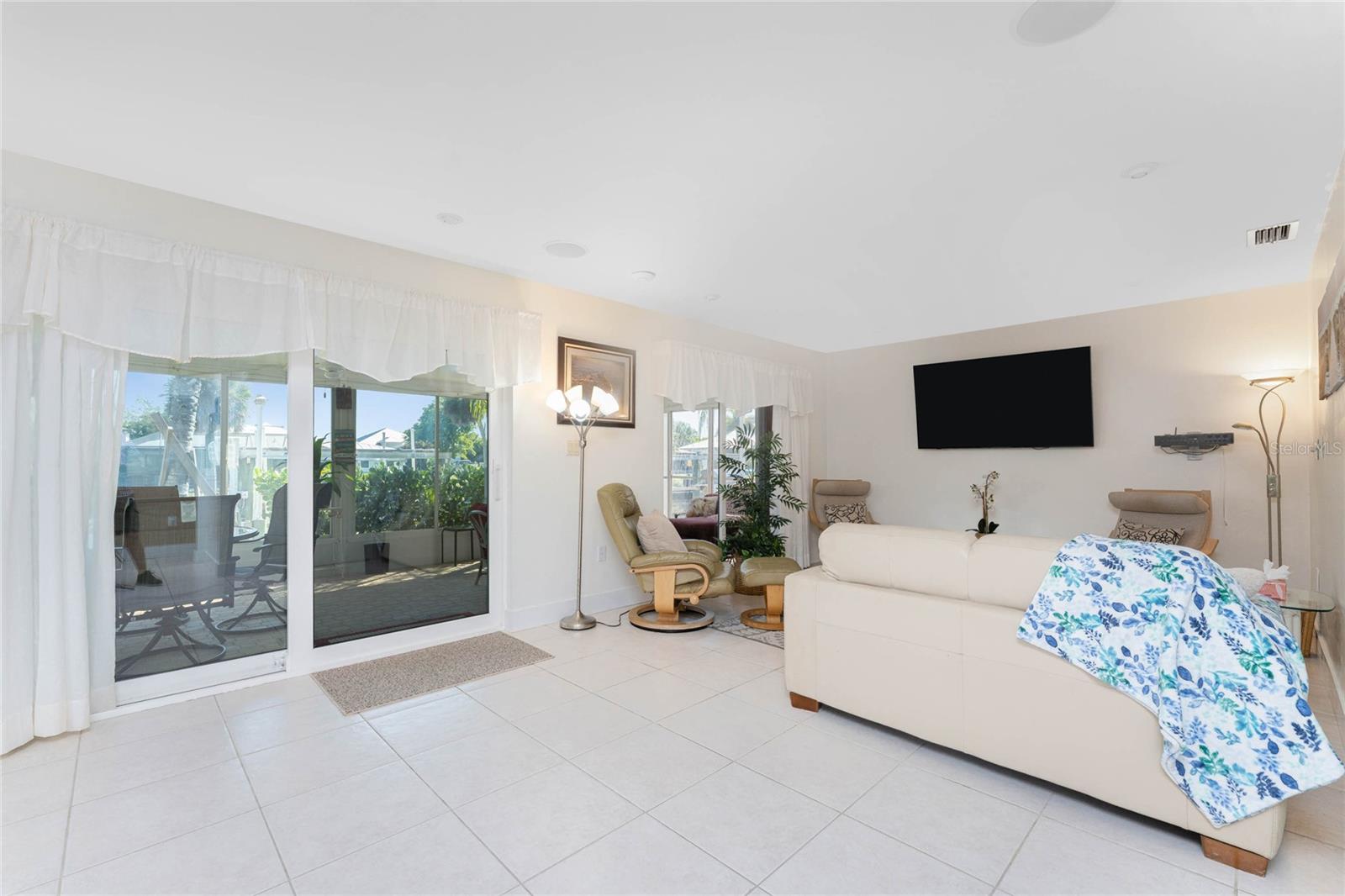 SUNCOAST HARBORS - Residential