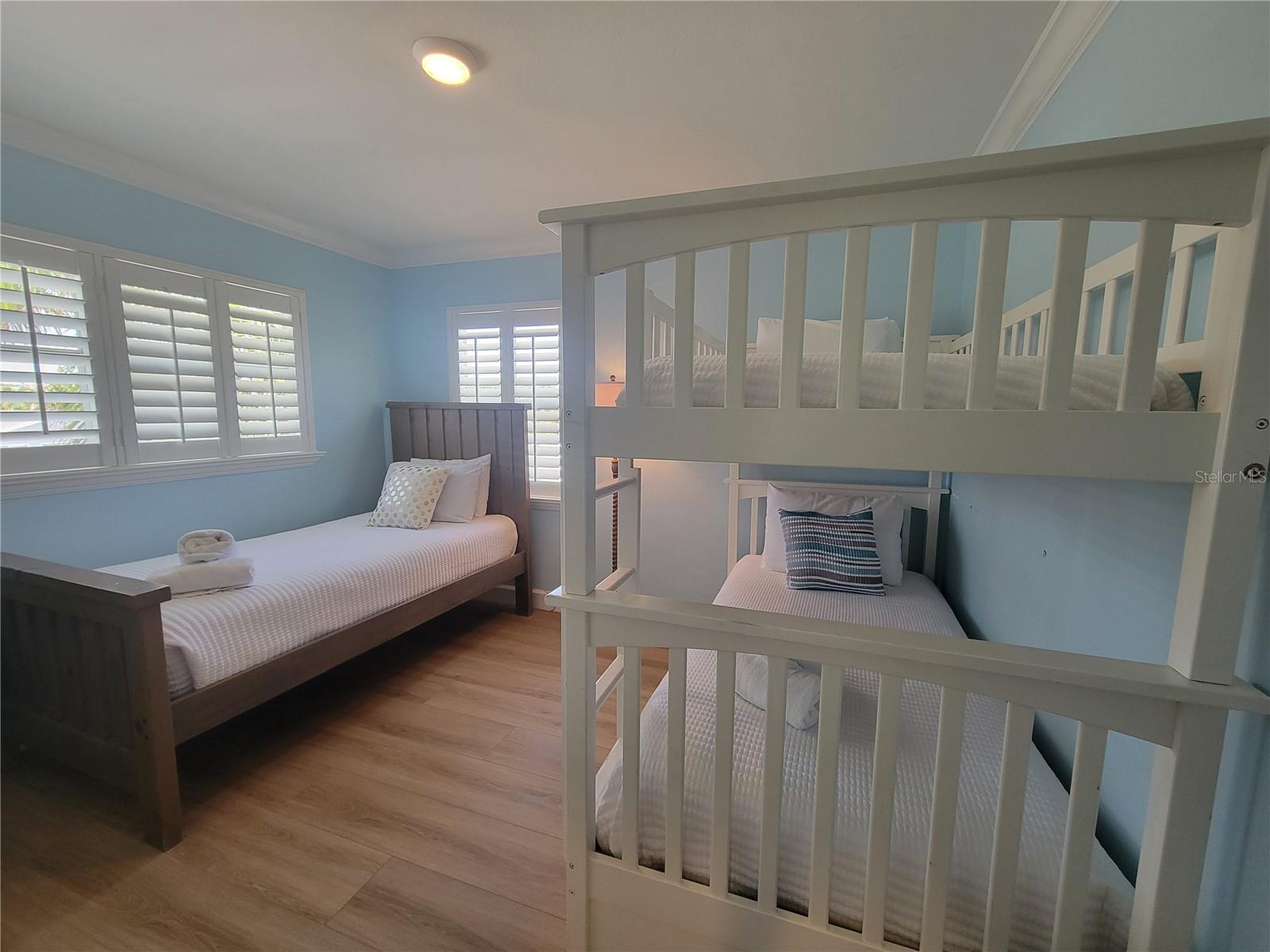 ANNA MARIA BEACH - Residential