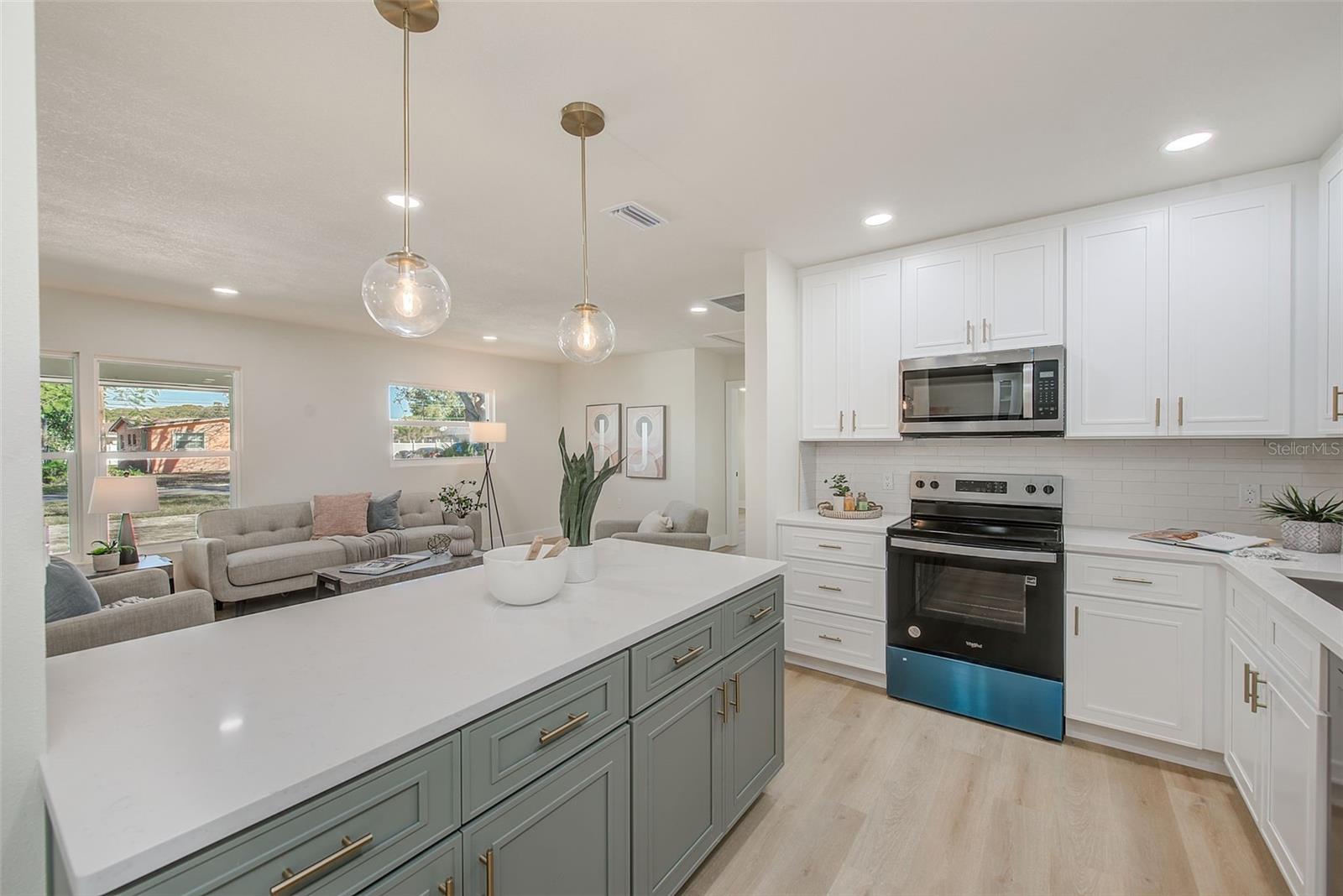 COLLEGE PARK - Residential