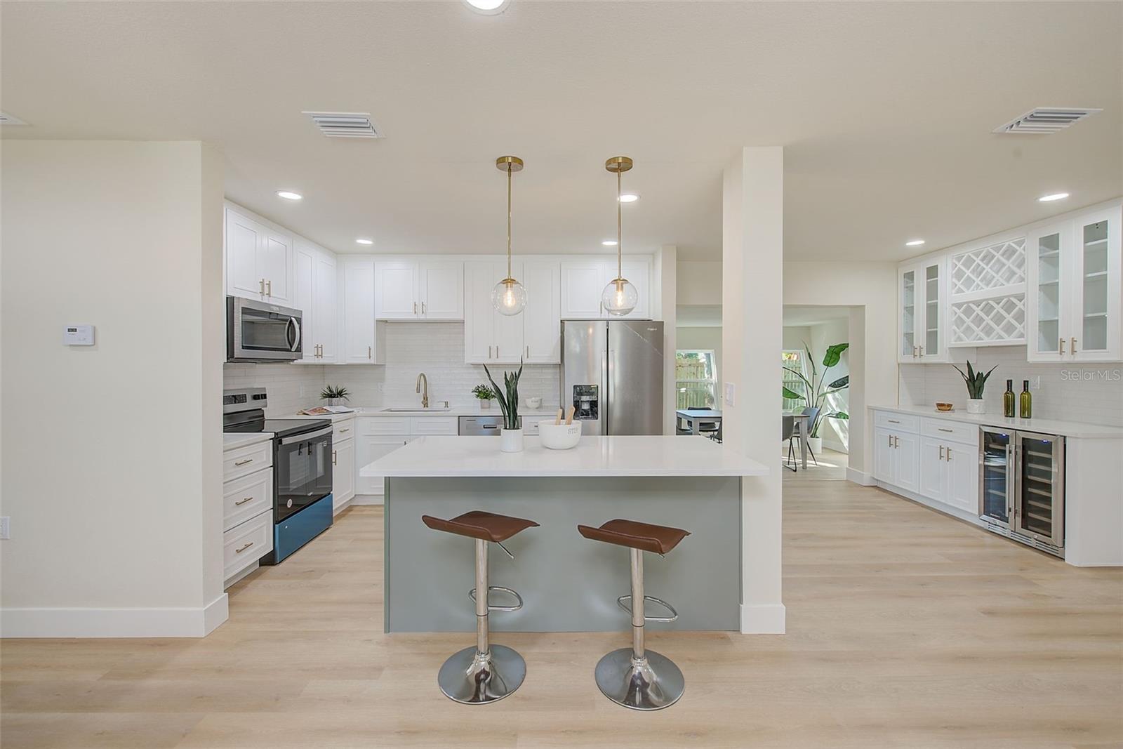 COLLEGE PARK - Residential