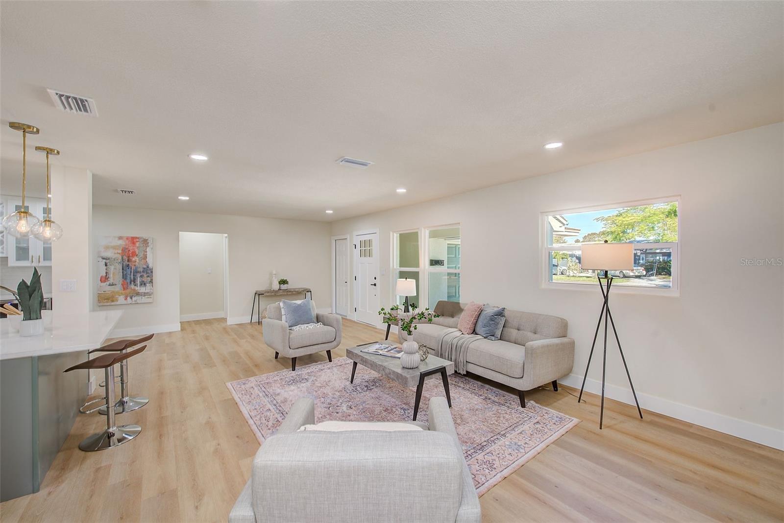 COLLEGE PARK - Residential