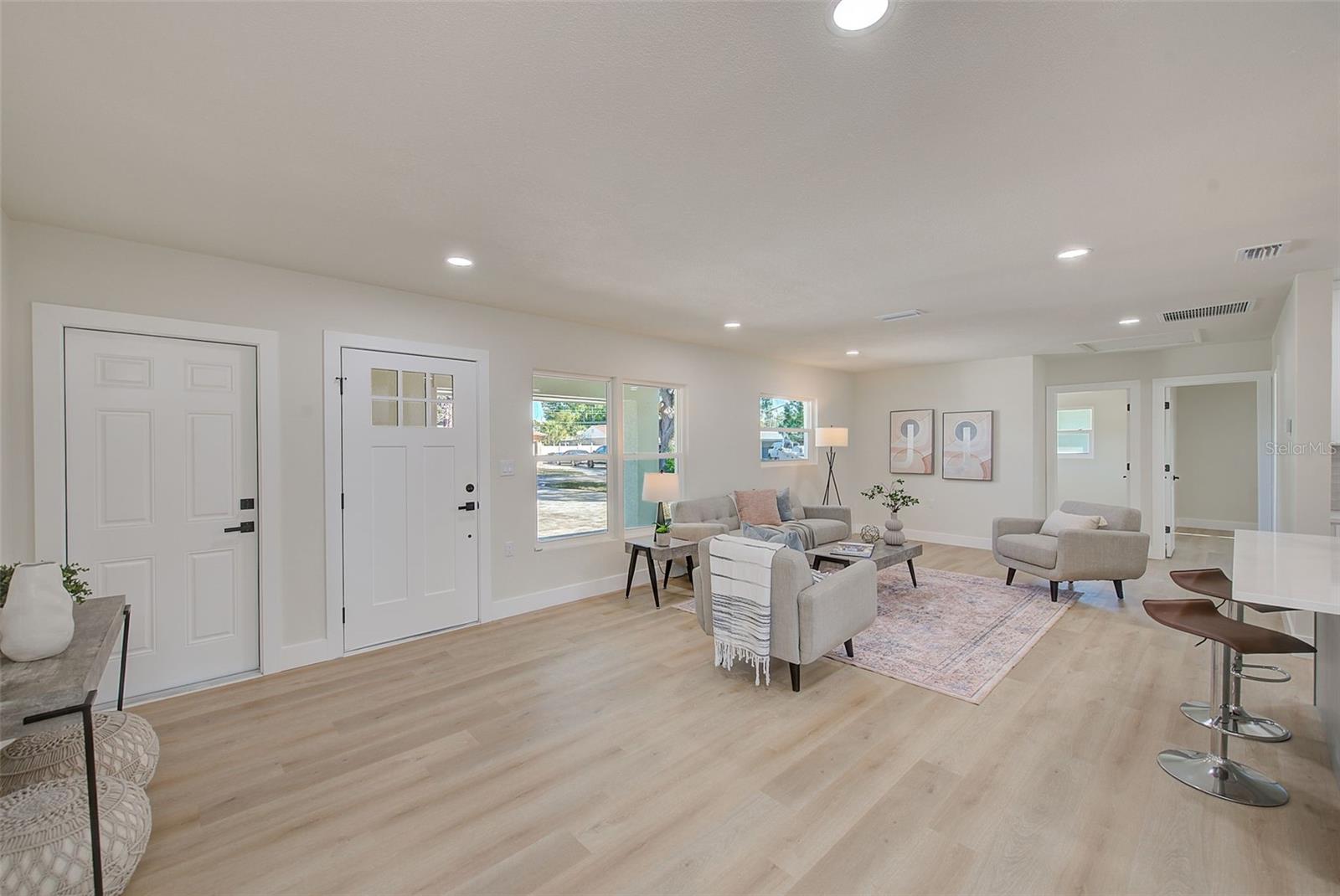 COLLEGE PARK - Residential