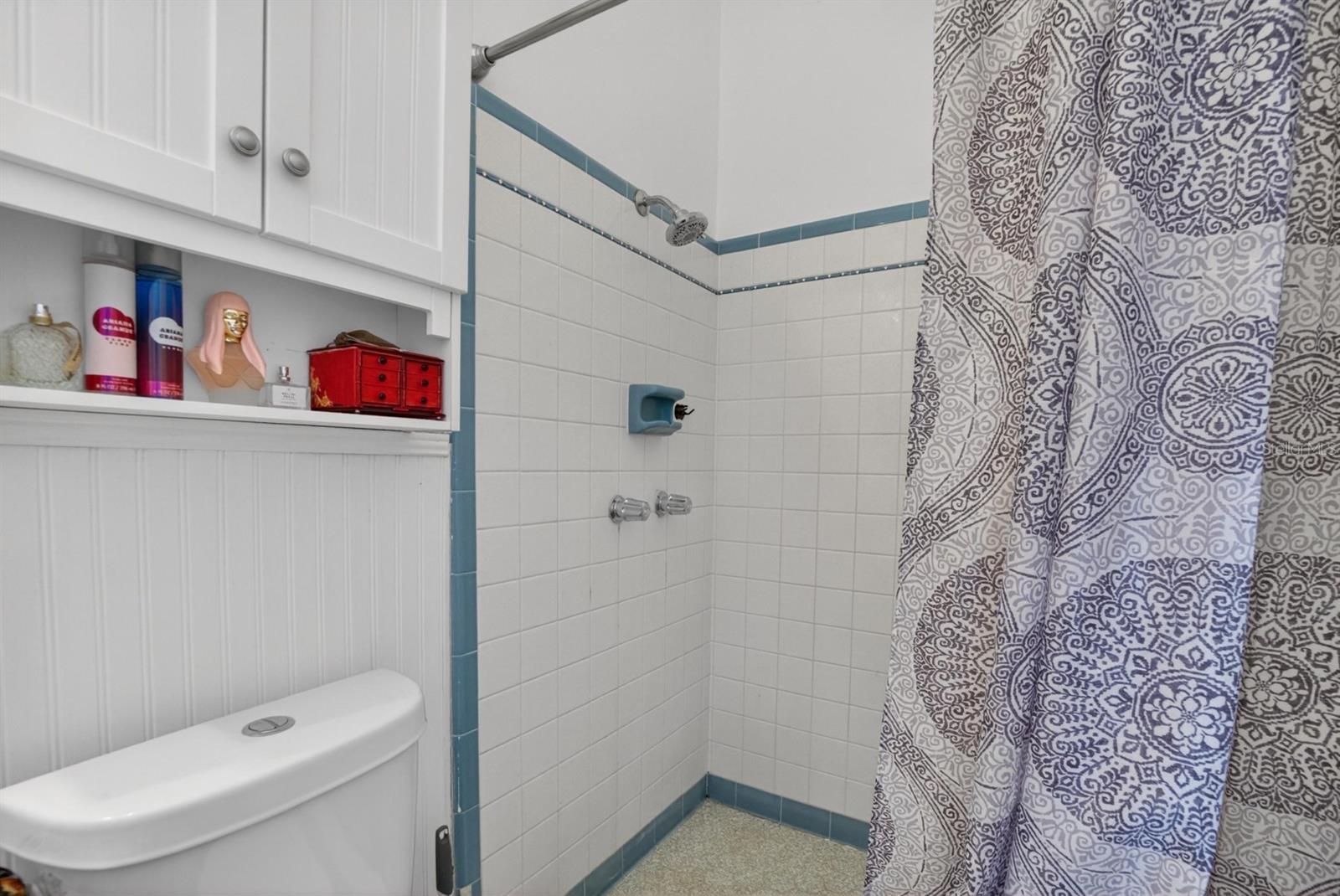 JAN PHYL VILLAGE - Residential