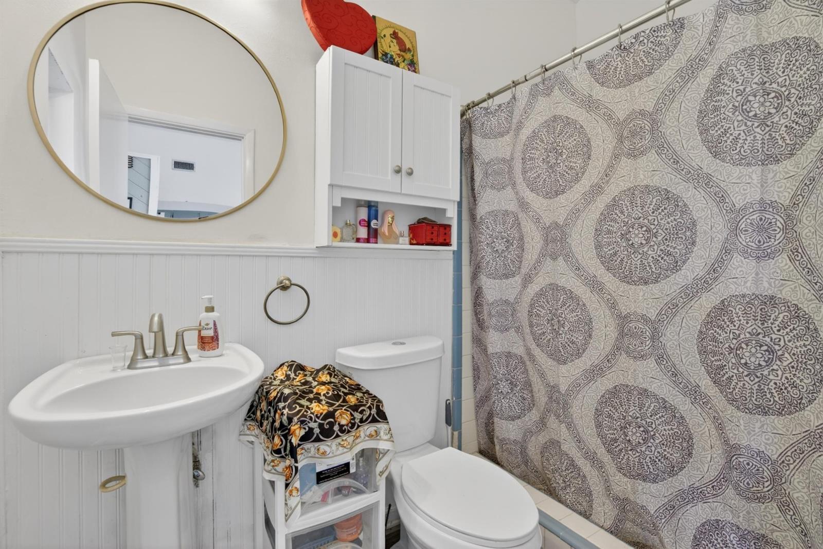 JAN PHYL VILLAGE - Residential