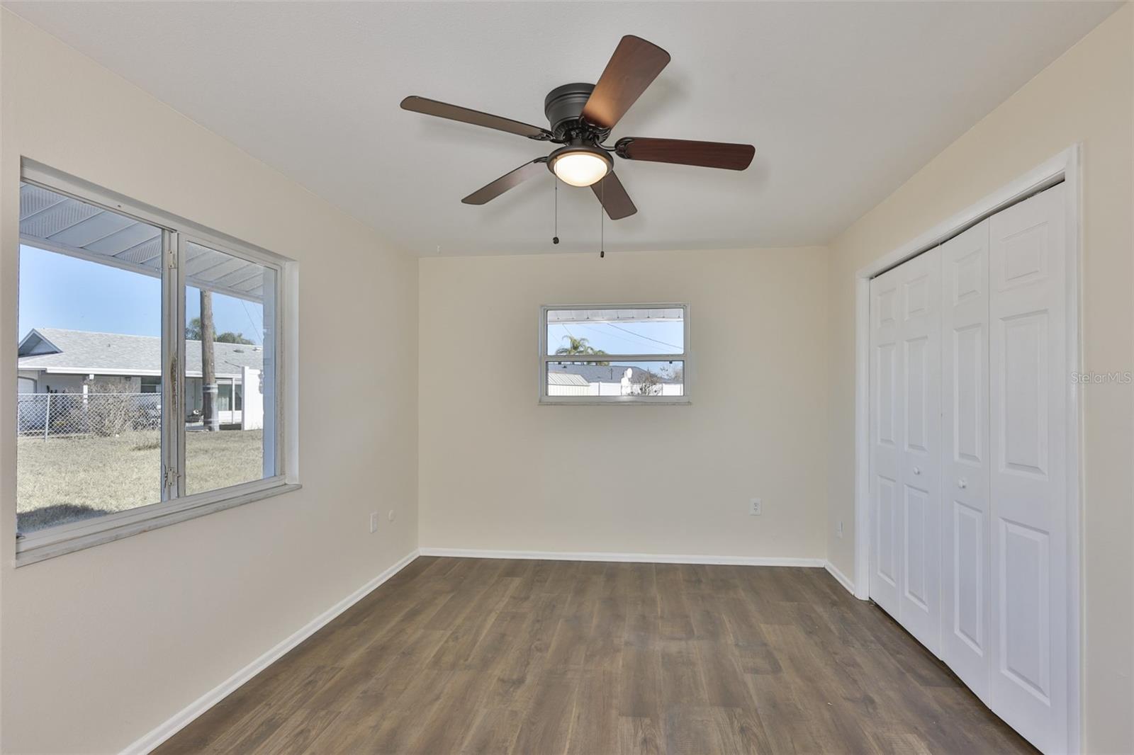 DEL WEBBS SUN CITY FLORIDA UN - Residential