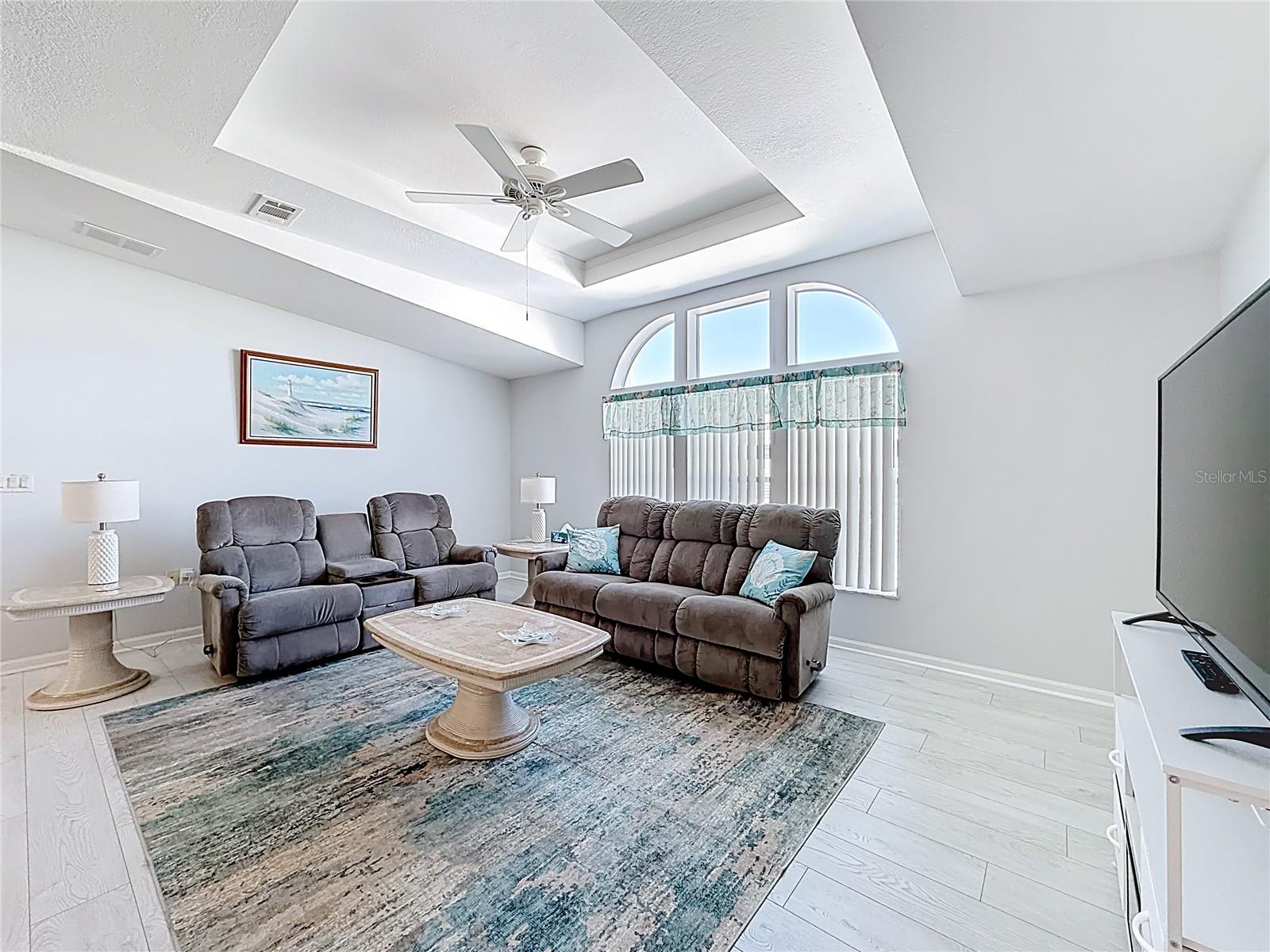 BROOKHAVEN VILLAGE FIRST ADD - Residential