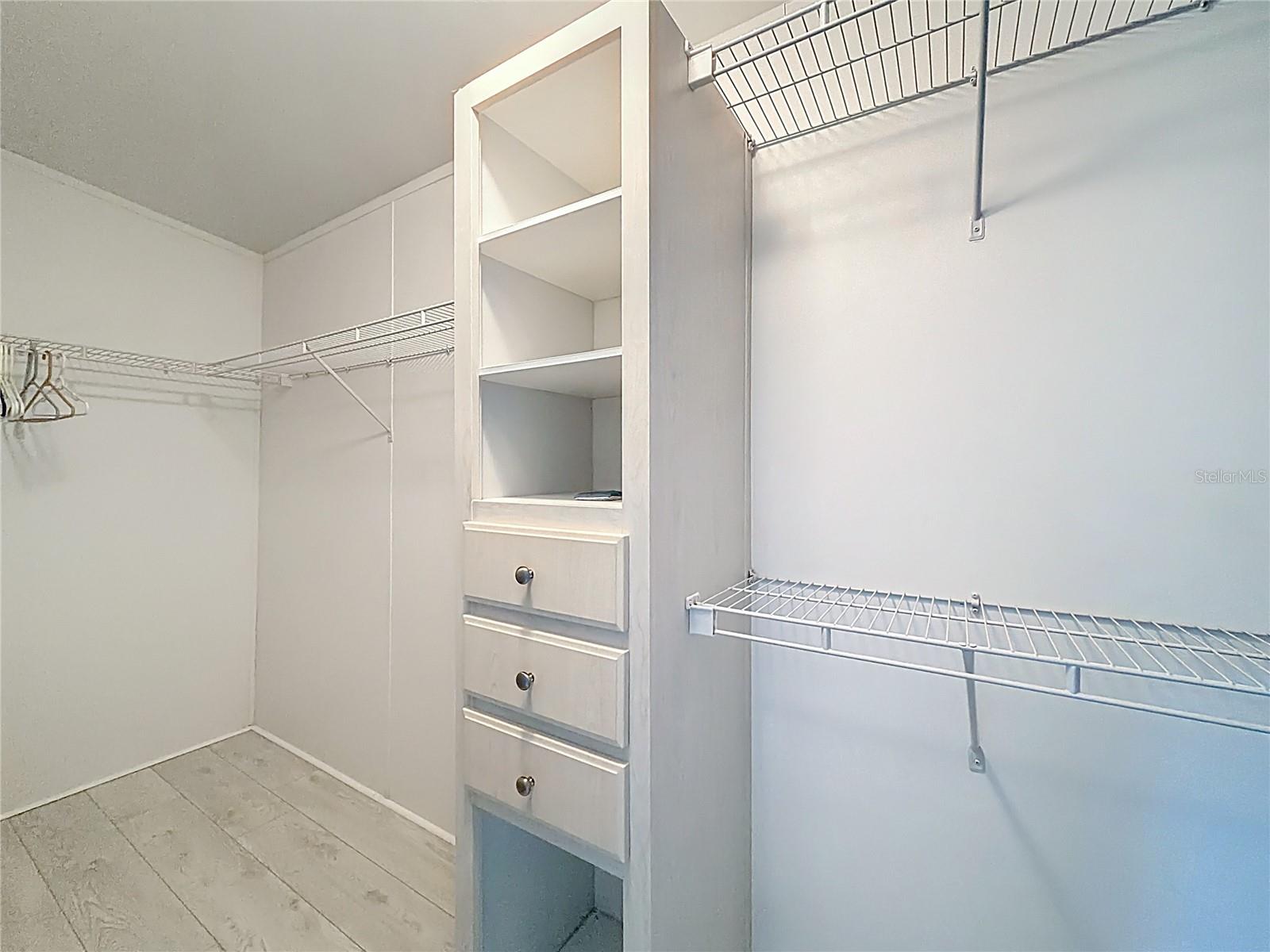 BROOKHAVEN VILLAGE FIRST ADD - Residential