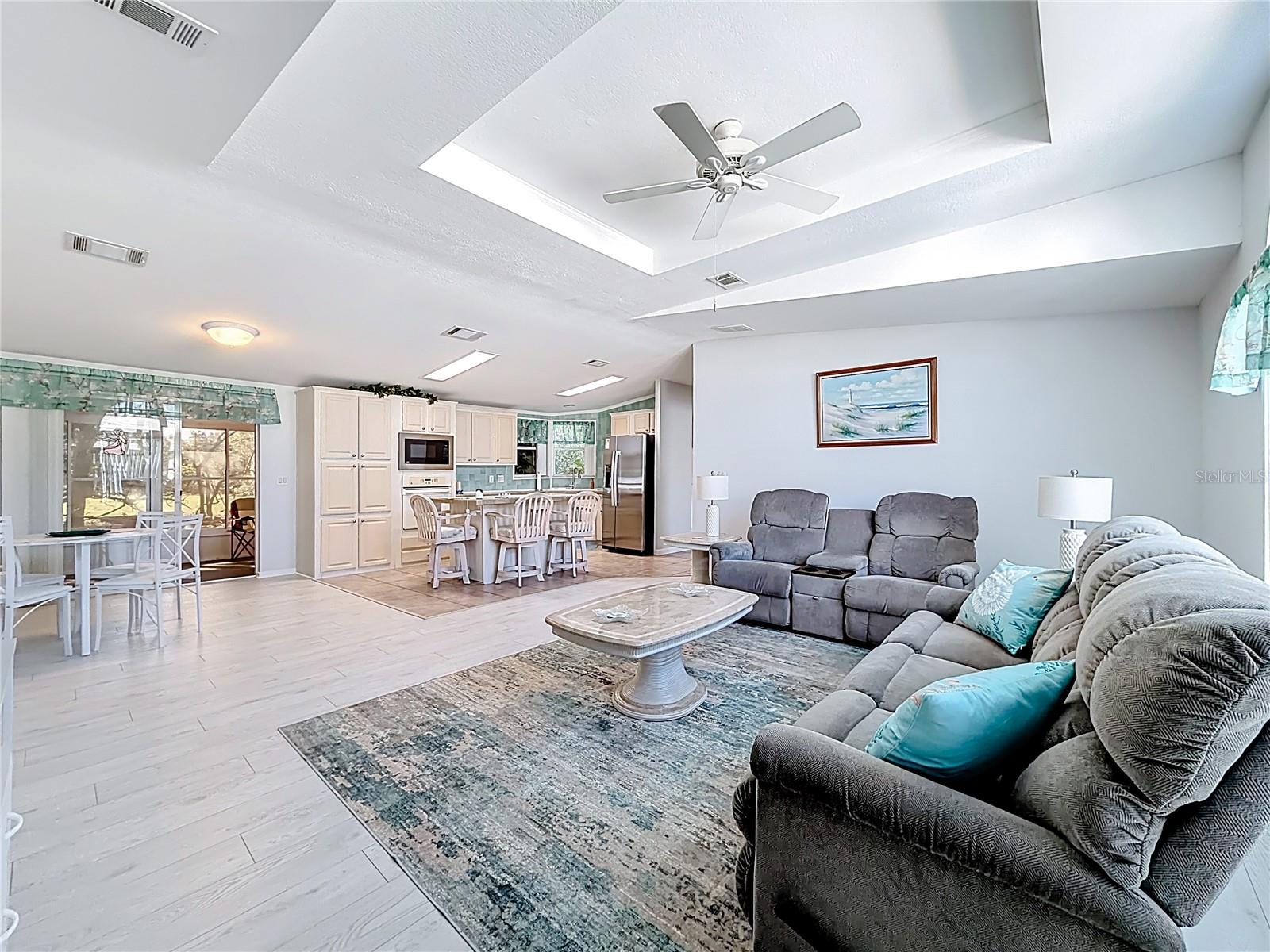 BROOKHAVEN VILLAGE FIRST ADD - Residential