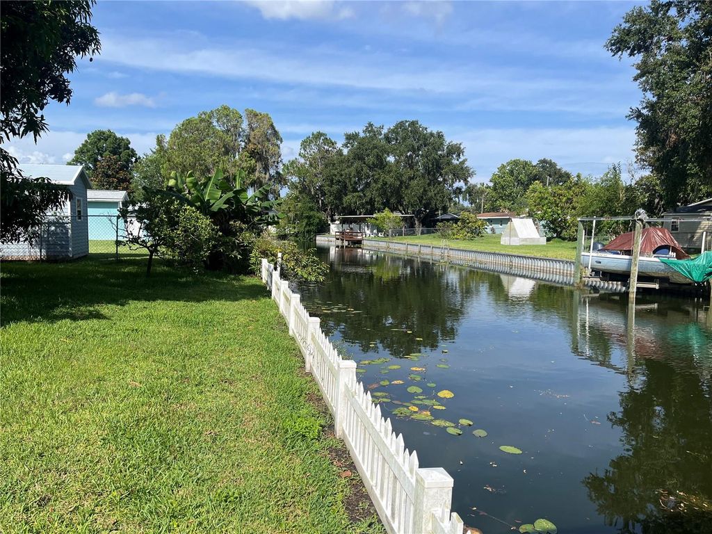 Photo of 11812 Watts Court, Tavares, FL 32778 (MLS # G5097737)