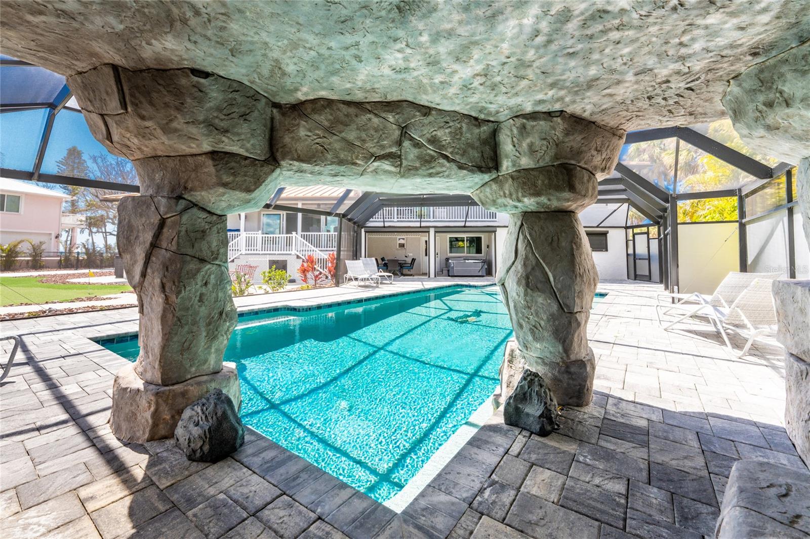 MANASOTA KEY - Residential