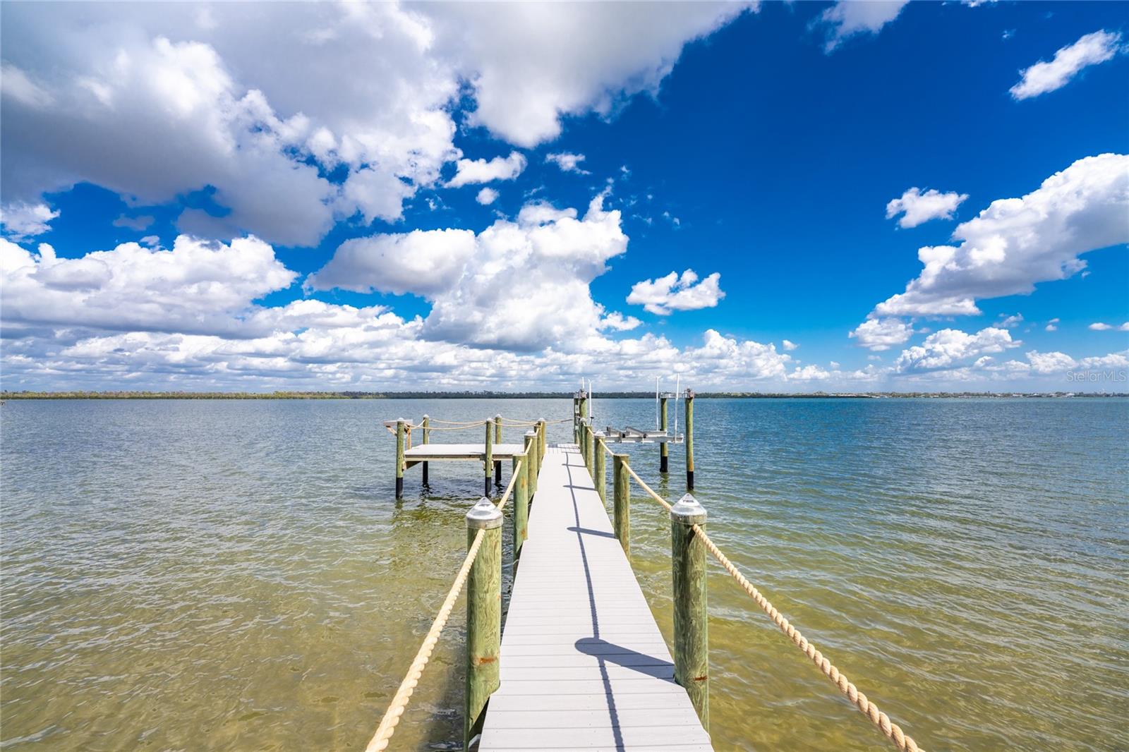 MANASOTA KEY - Residential