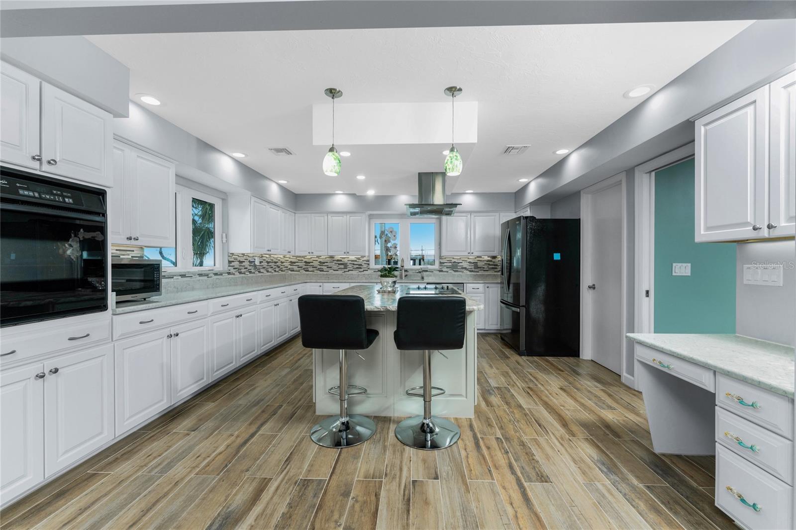 MANASOTA KEY - Residential