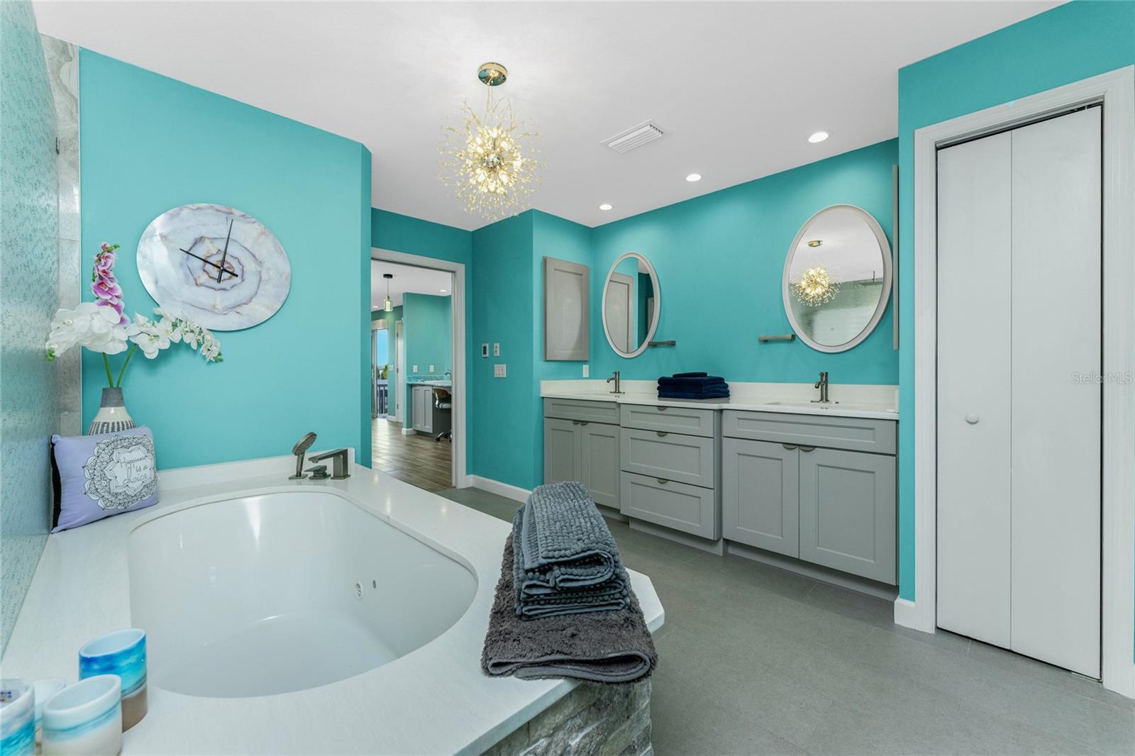 MANASOTA KEY - Residential