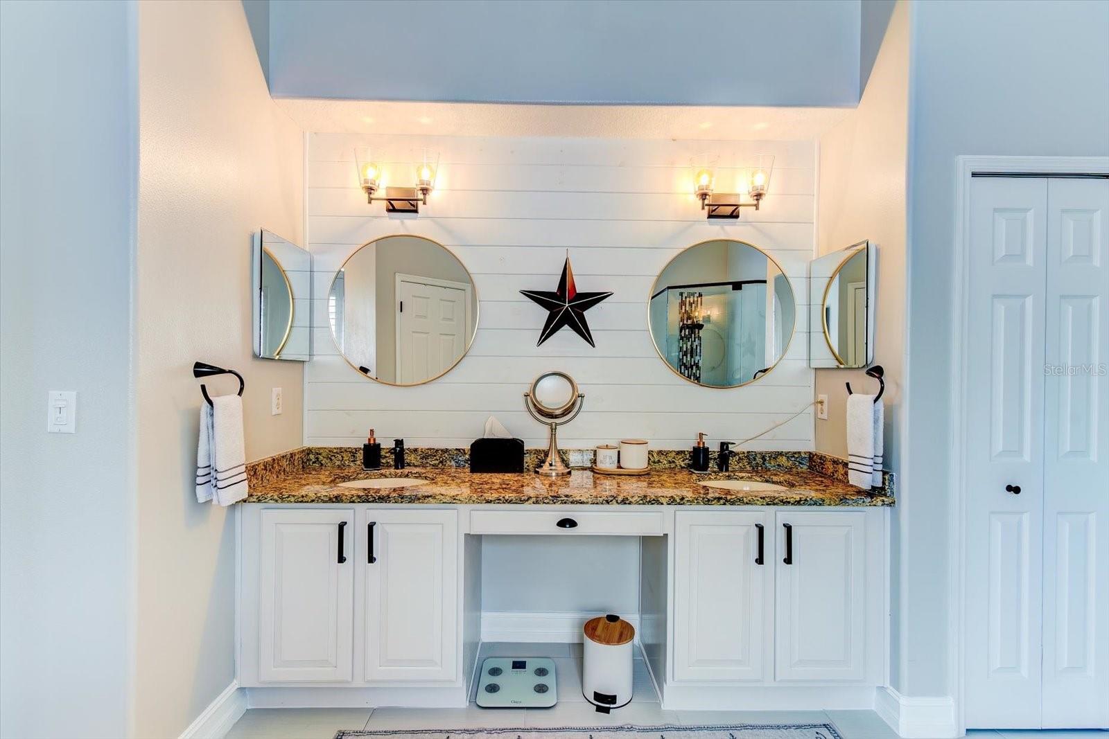 STONEYBROOK - Residential