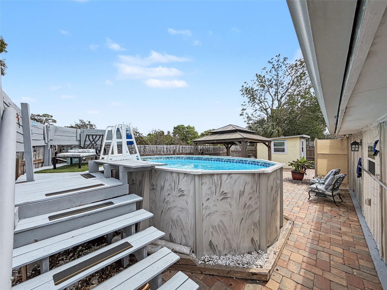 TANGLEWOOD TERRACE - Residential