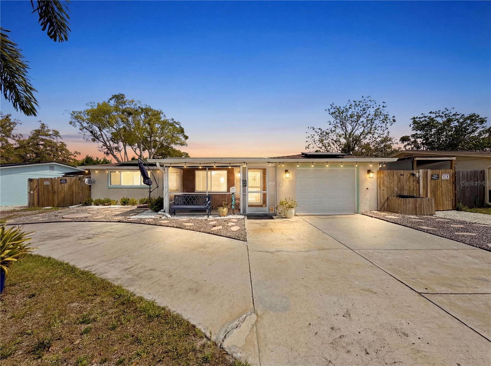 TANGLEWOOD TERRACE - Residential