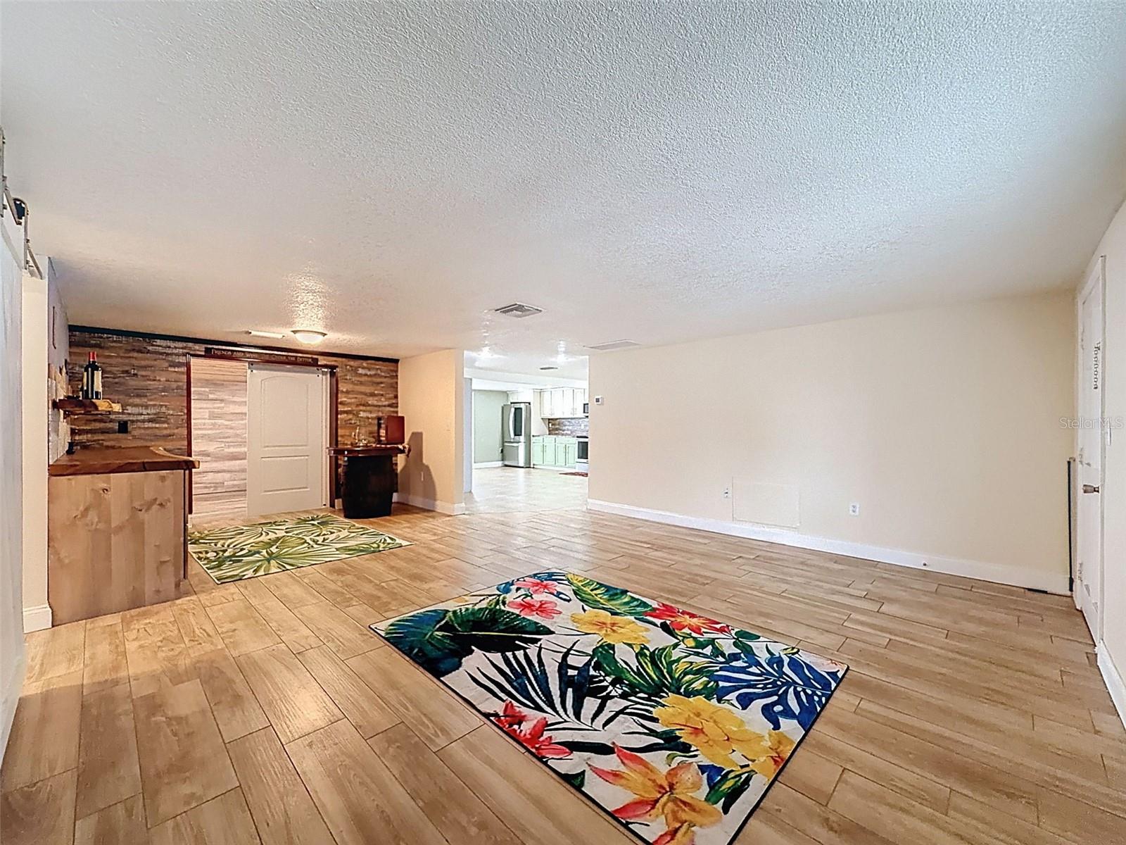 TANGLEWOOD TERRACE - Residential