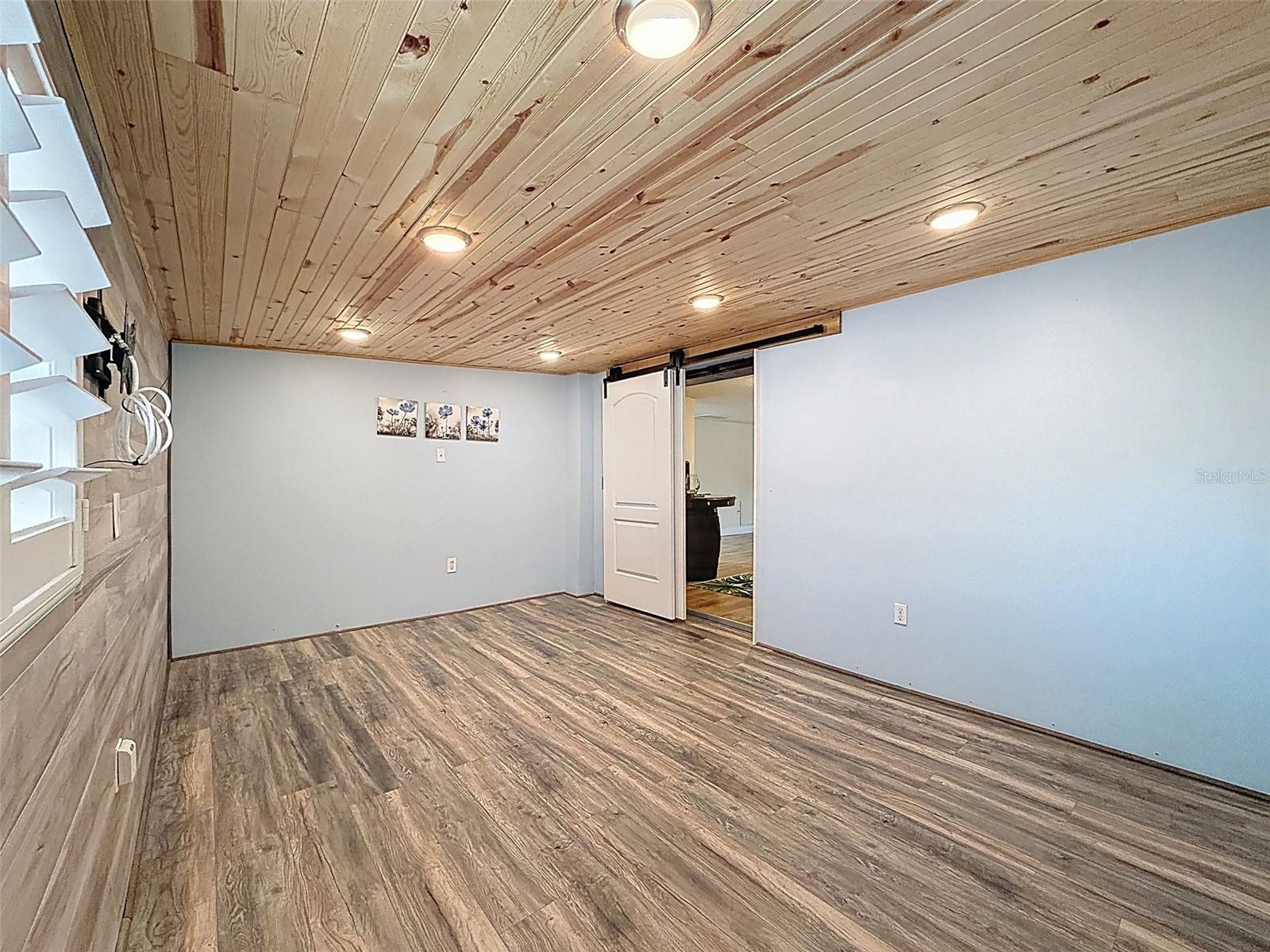 TANGLEWOOD TERRACE - Residential