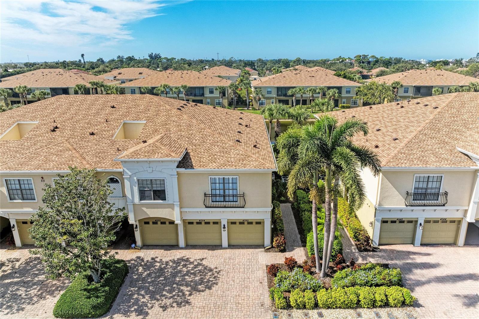 4050 OVERTURE CIRCLE 467