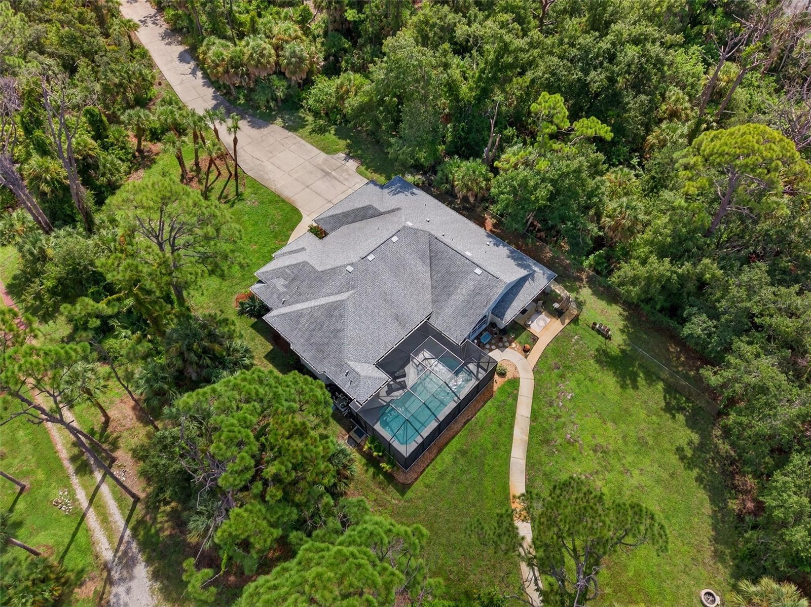 150 N OXFORD DRIVE