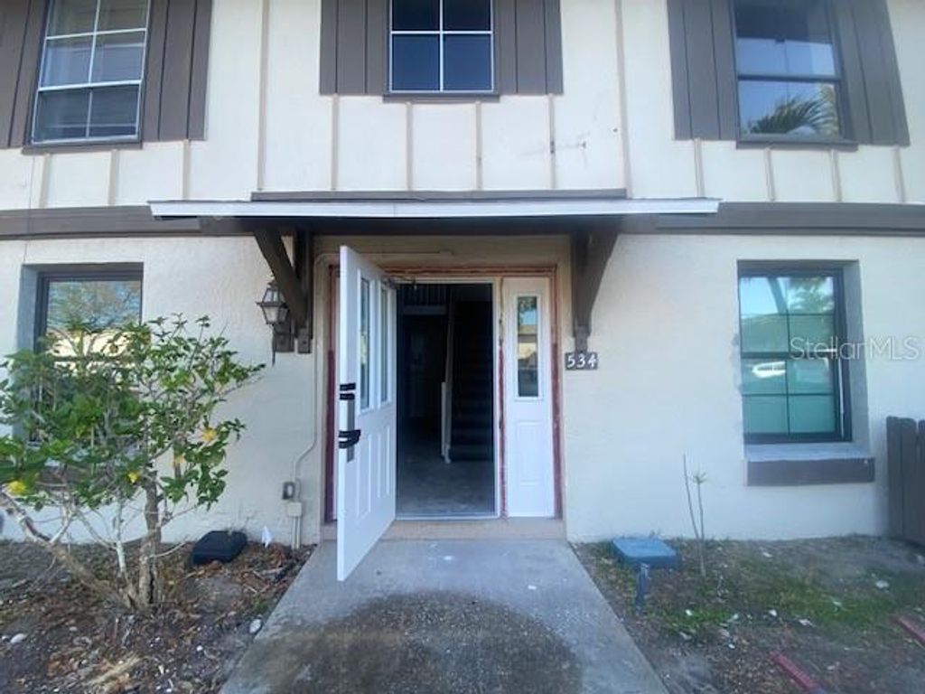 Photo of 534 Plaza Seville Court #64, Treasure Island, FL 33706 (MLS # TB8485135)