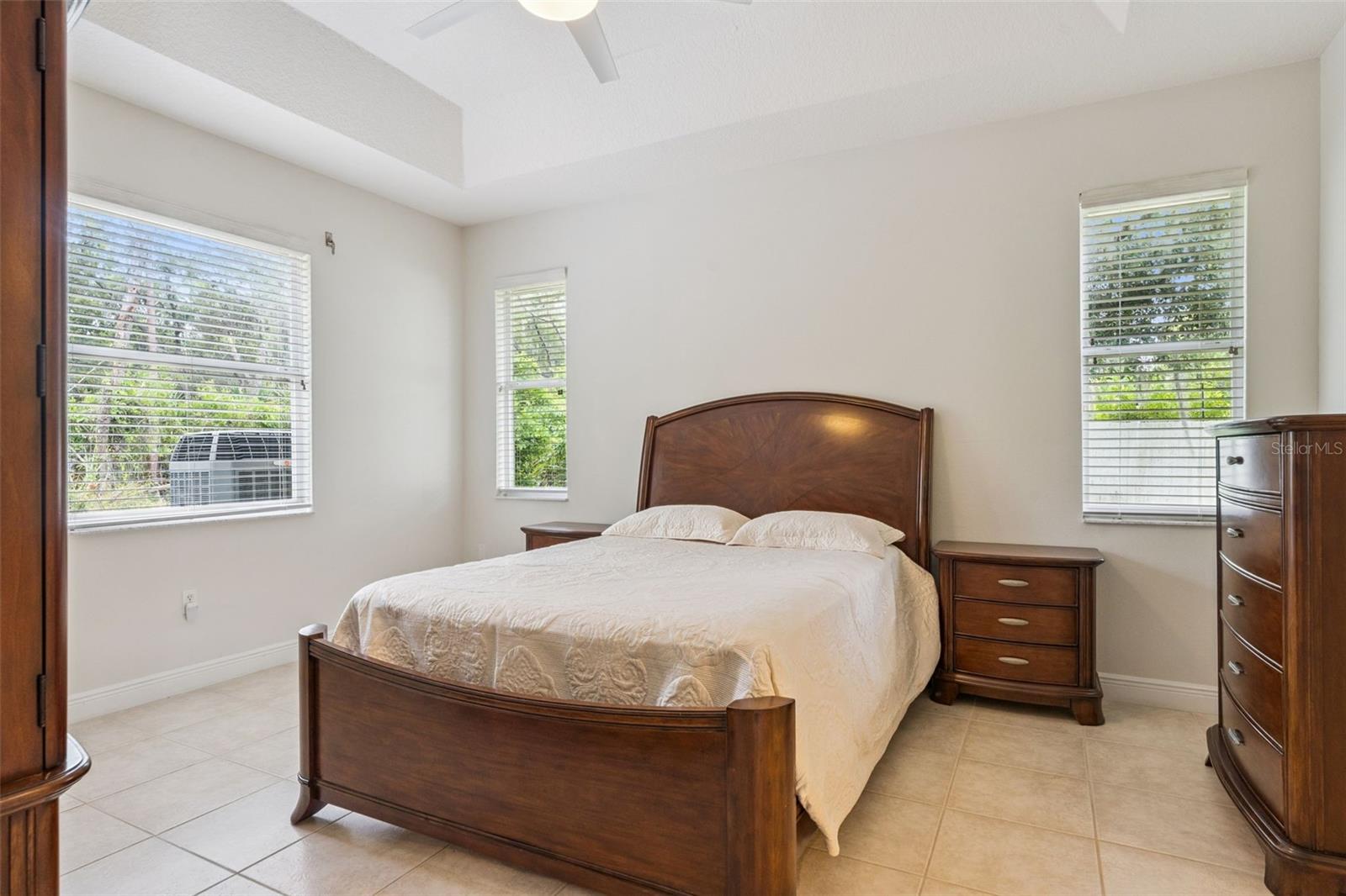 SANCTUARY - Residential