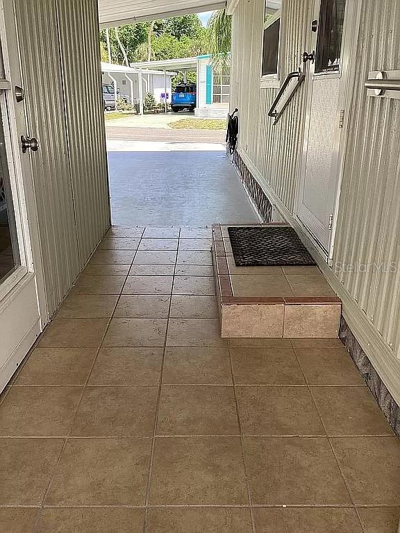 VENICE ISLE - Residential