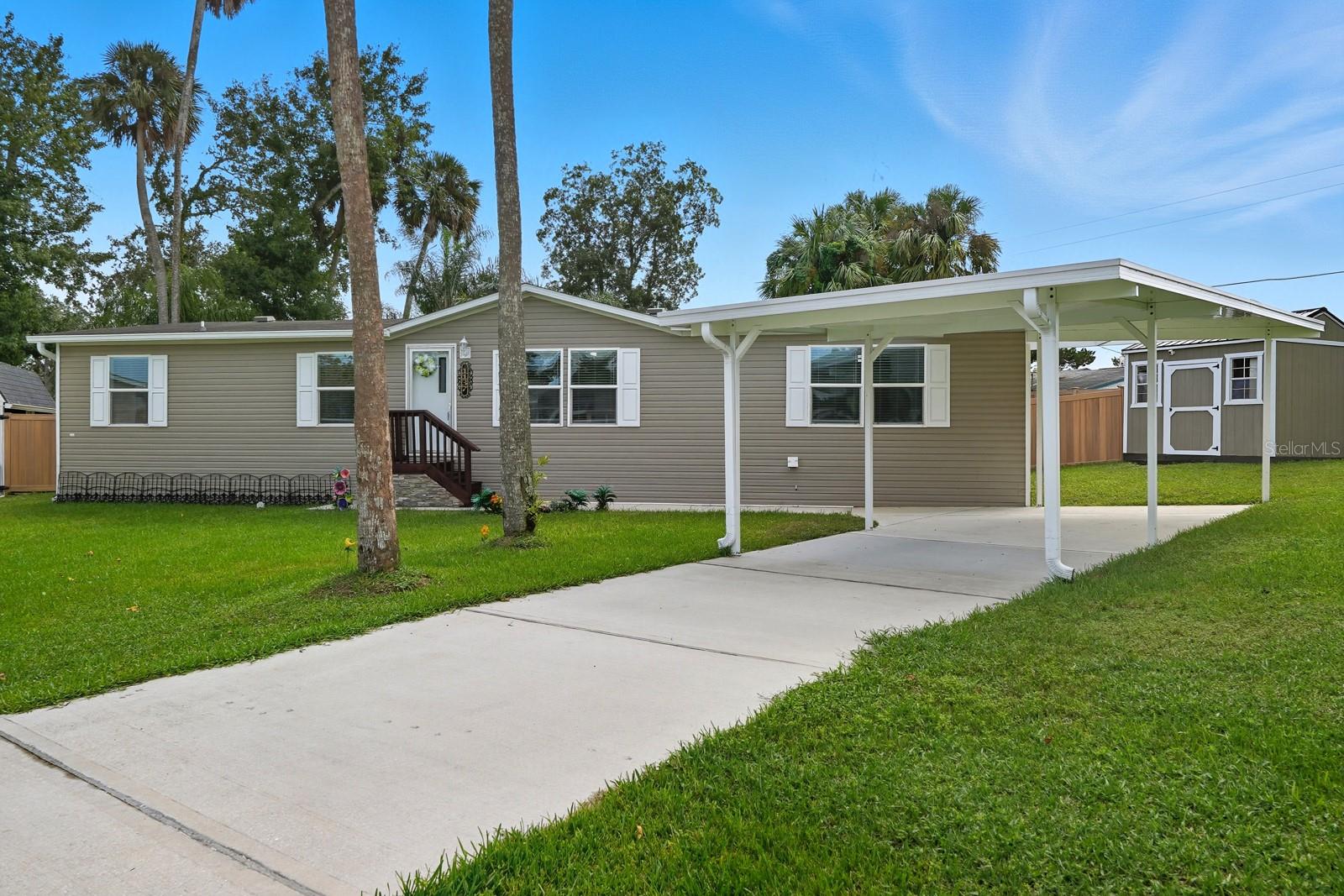 OAK BLUFF - Residential