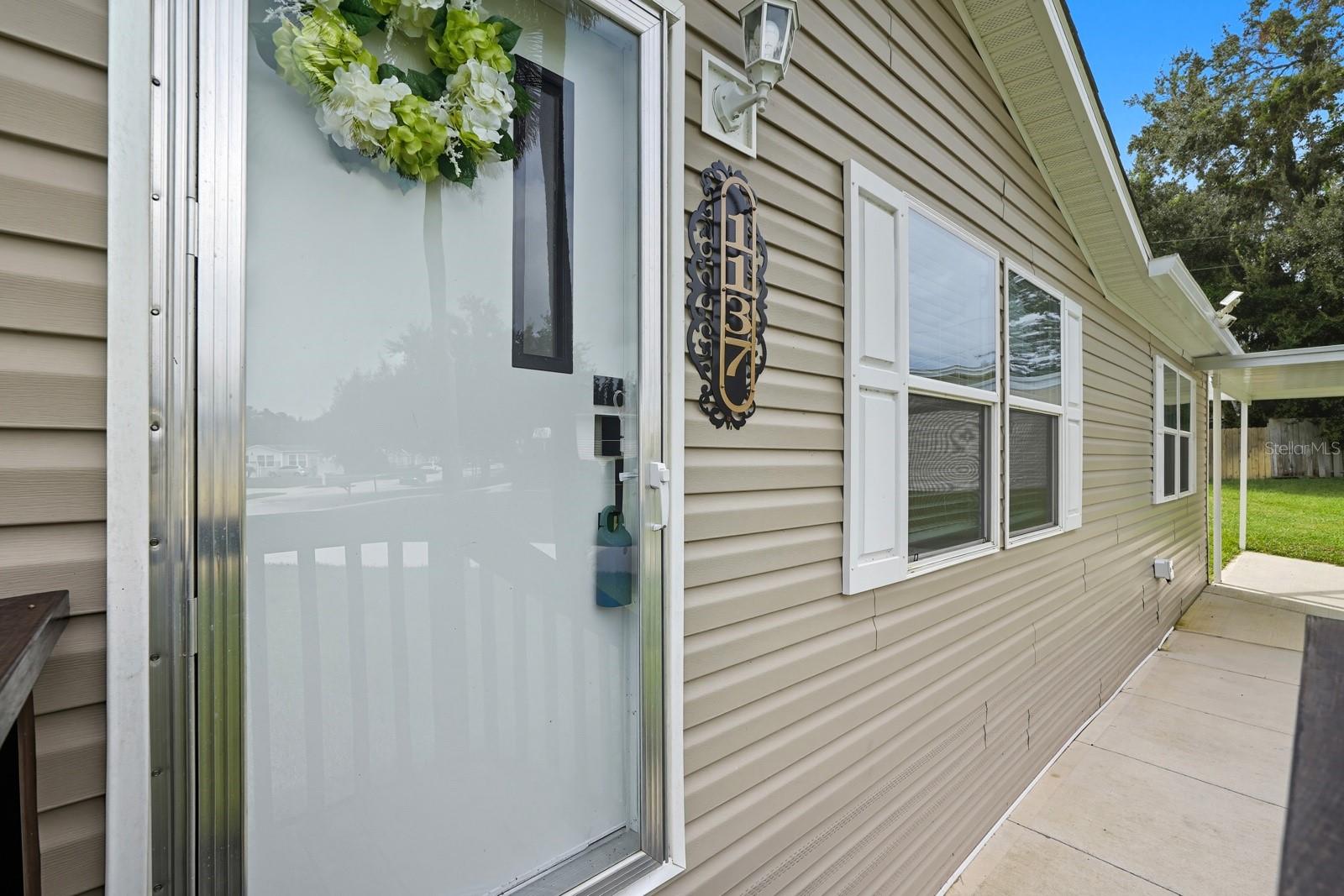 OAK BLUFF - Residential