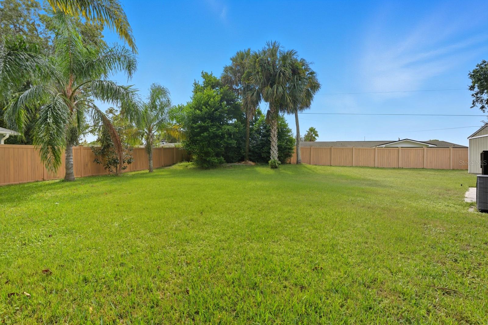 OAK BLUFF - Residential