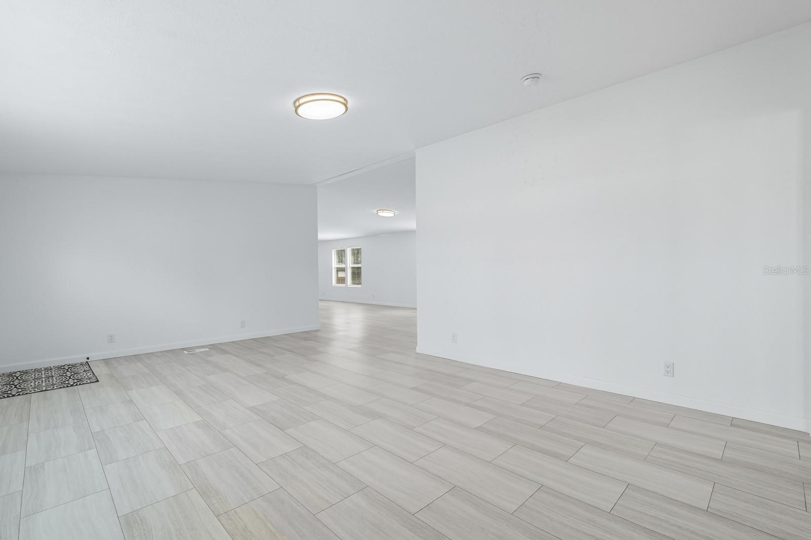 OAK BLUFF - Residential