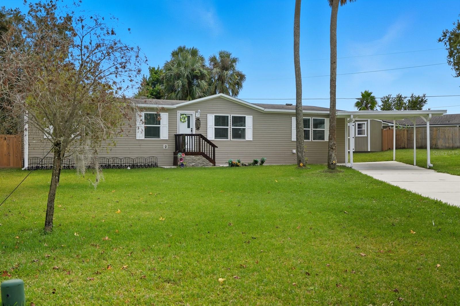 OAK BLUFF - Residential