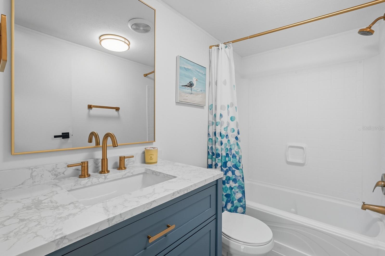 OAK BLUFF - Residential