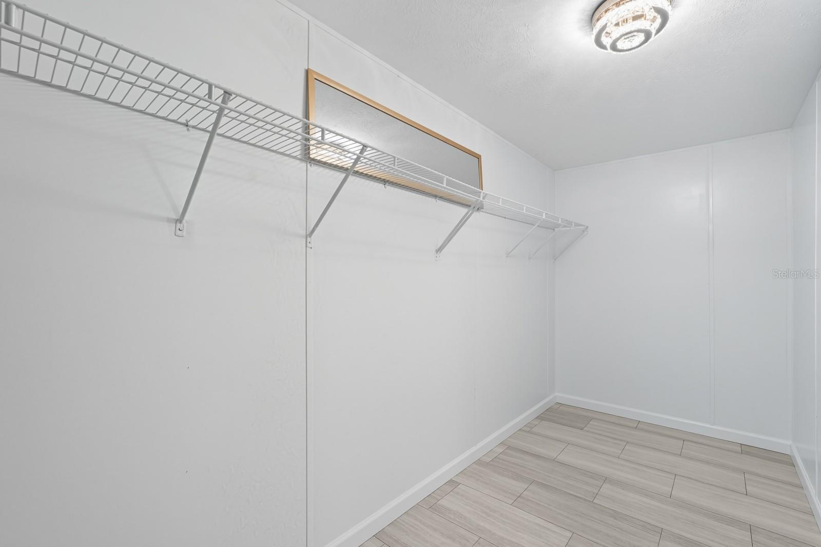 OAK BLUFF - Residential
