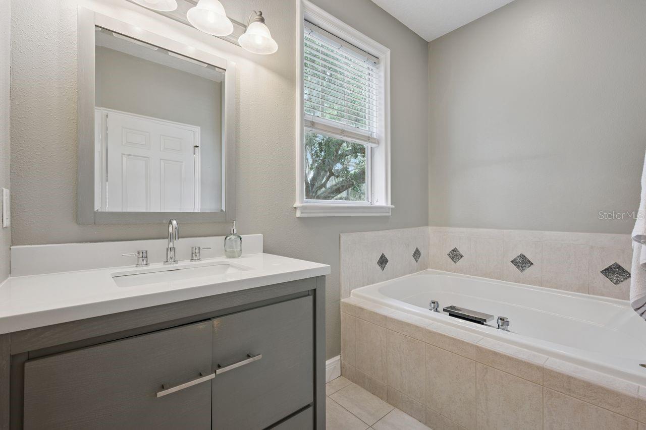 BRIERCLIFF COMMONS CONDO - Residential