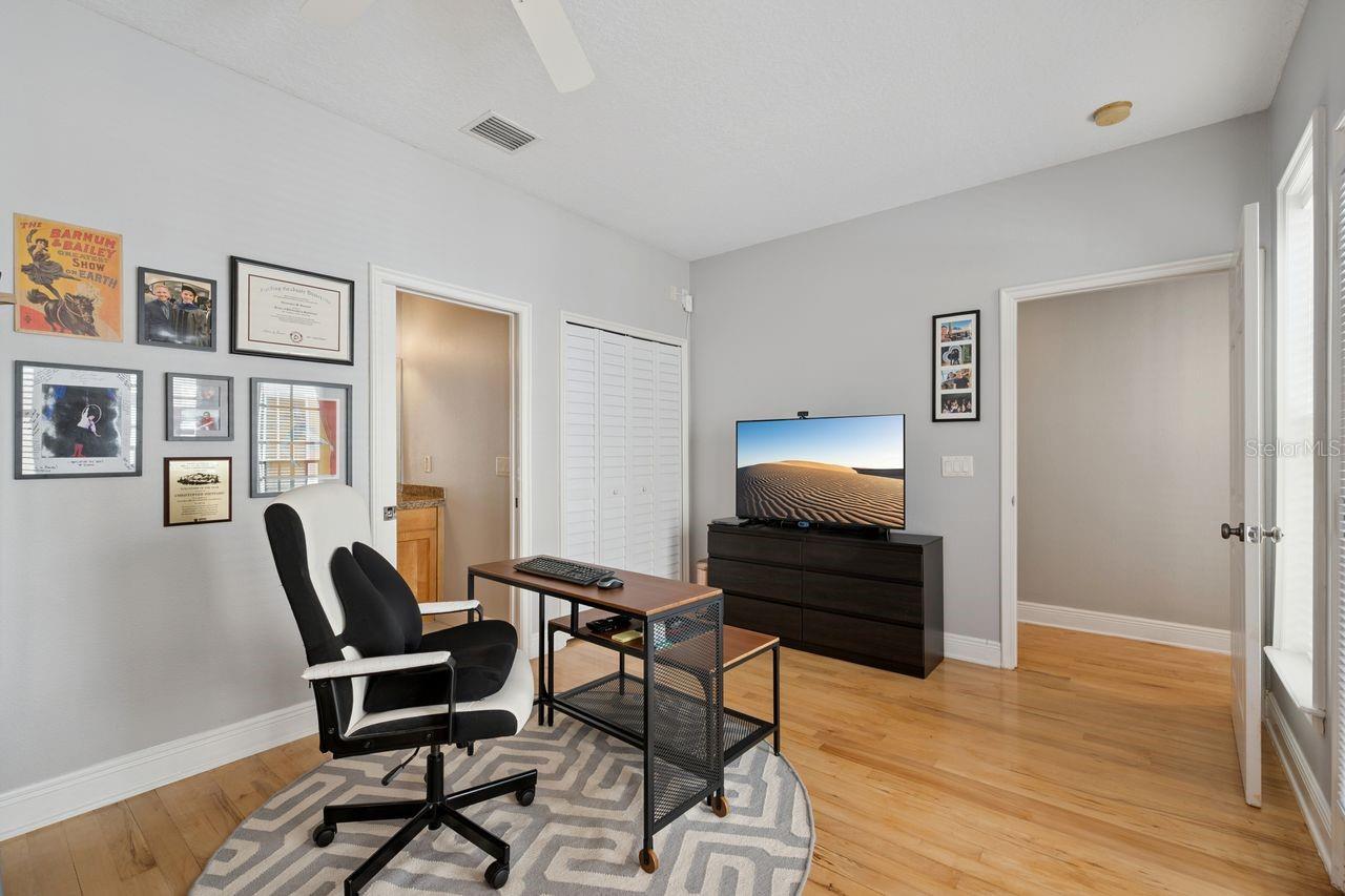 BRIERCLIFF COMMONS CONDO - Residential