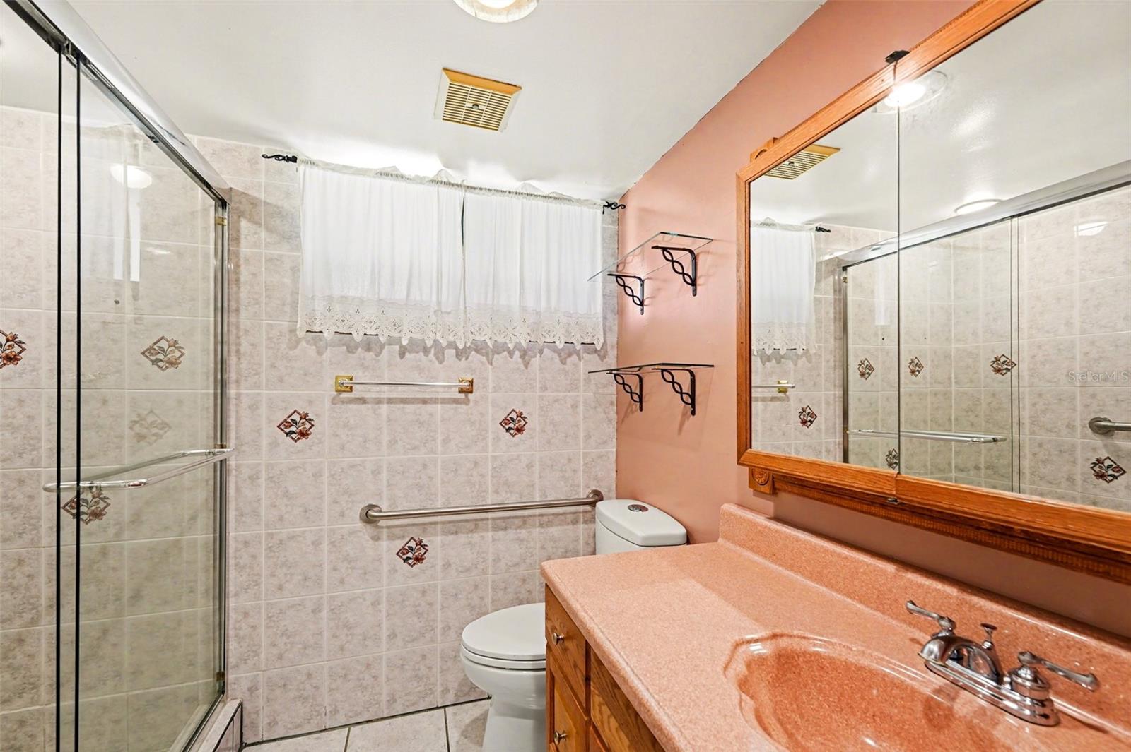 VILLAGE LAKE CONDO - Residential