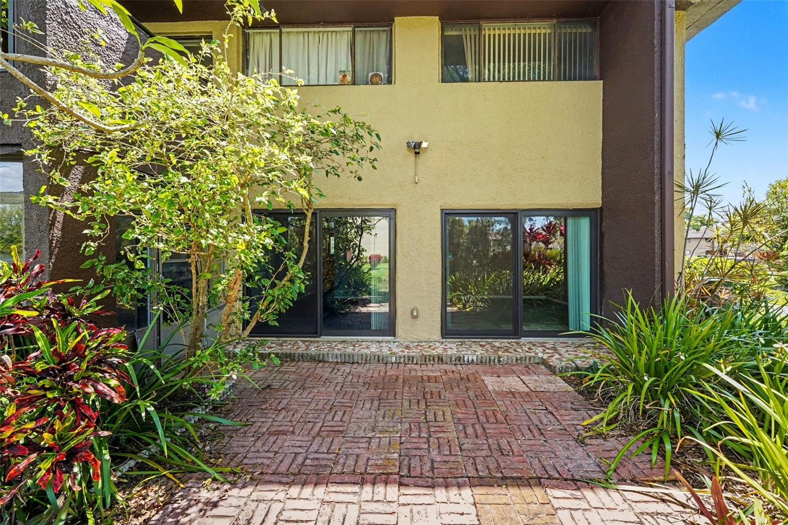 VILLAGE LAKE CONDO - Residential