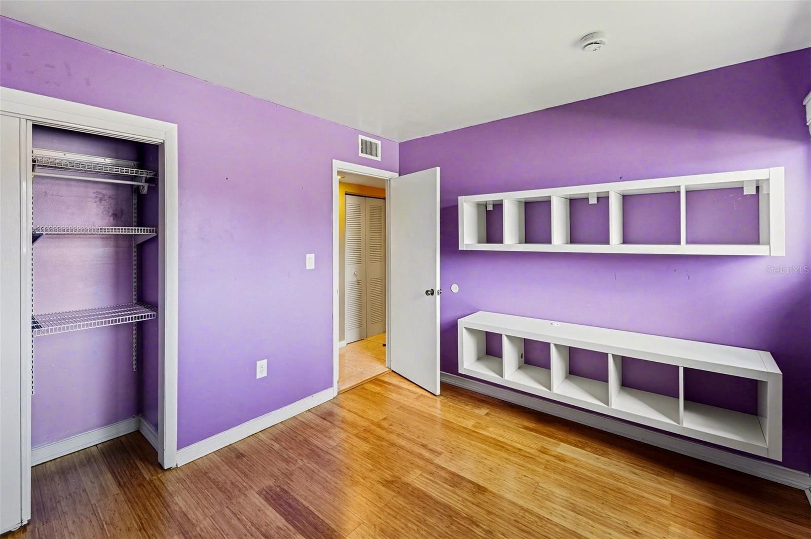 VILLAGE LAKE CONDO - Residential