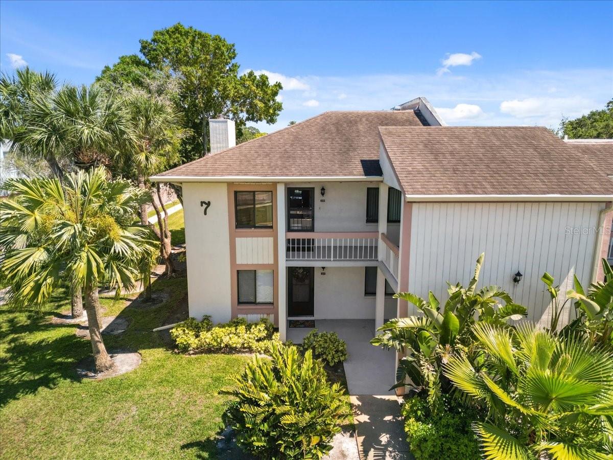 108 LAKEVIEW COURT 108
